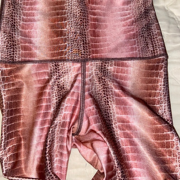 EMILY HSU DESIGNS.LEGGINGS SIZR XS - Picture 5 of 5
